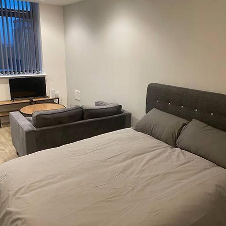 Апартаменты Stylish Flat In Old Trafford Манчестер Экстерьер фото